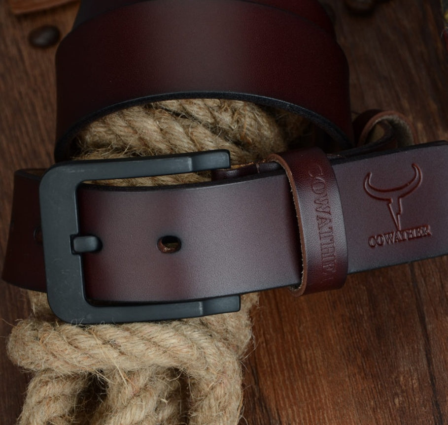 Male pin buckle belt